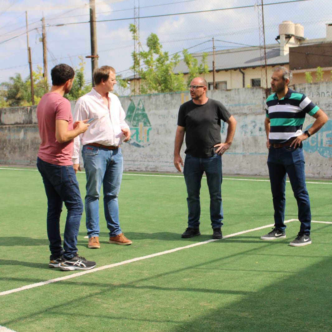 Realizan recorridos en predios deportivos y planifican mejoras